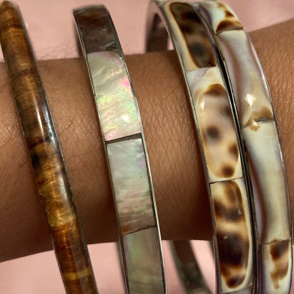 Native Shell Bangle Bracelets Set